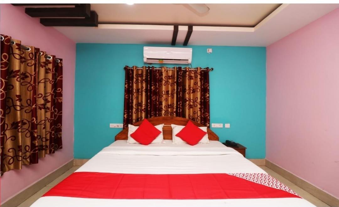 Hotel Ayush International Balasore Екстериор снимка
