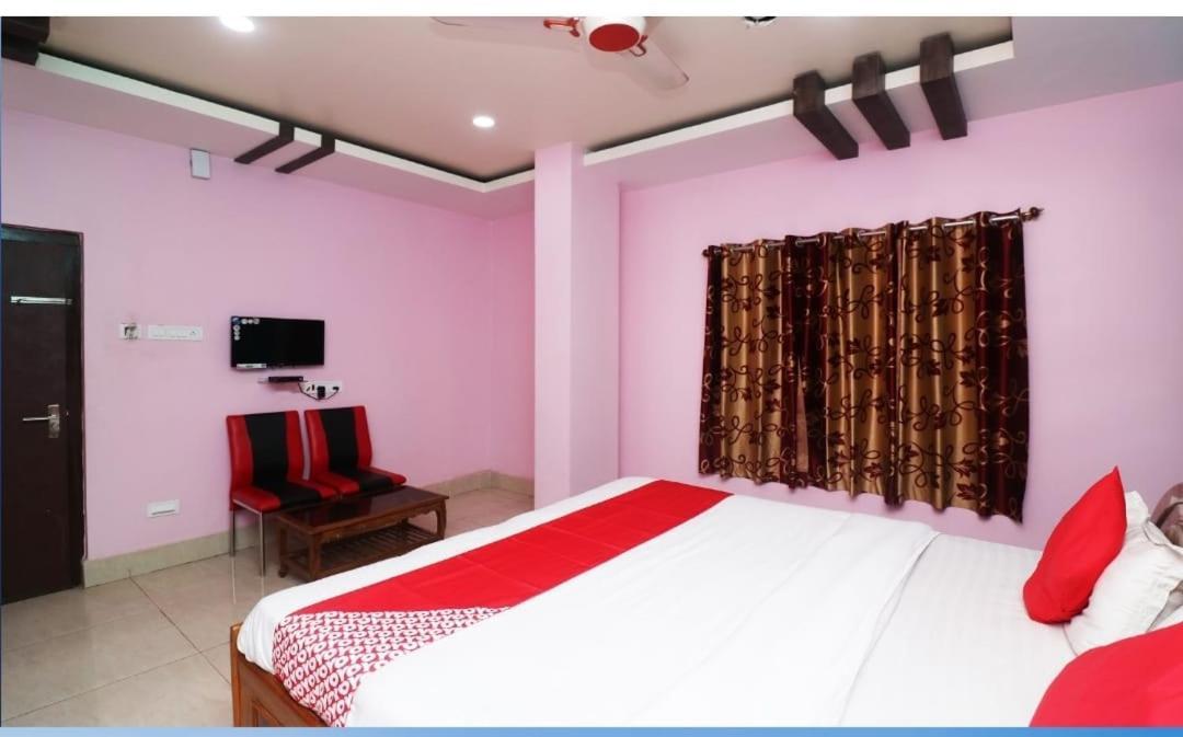Hotel Ayush International Balasore Екстериор снимка